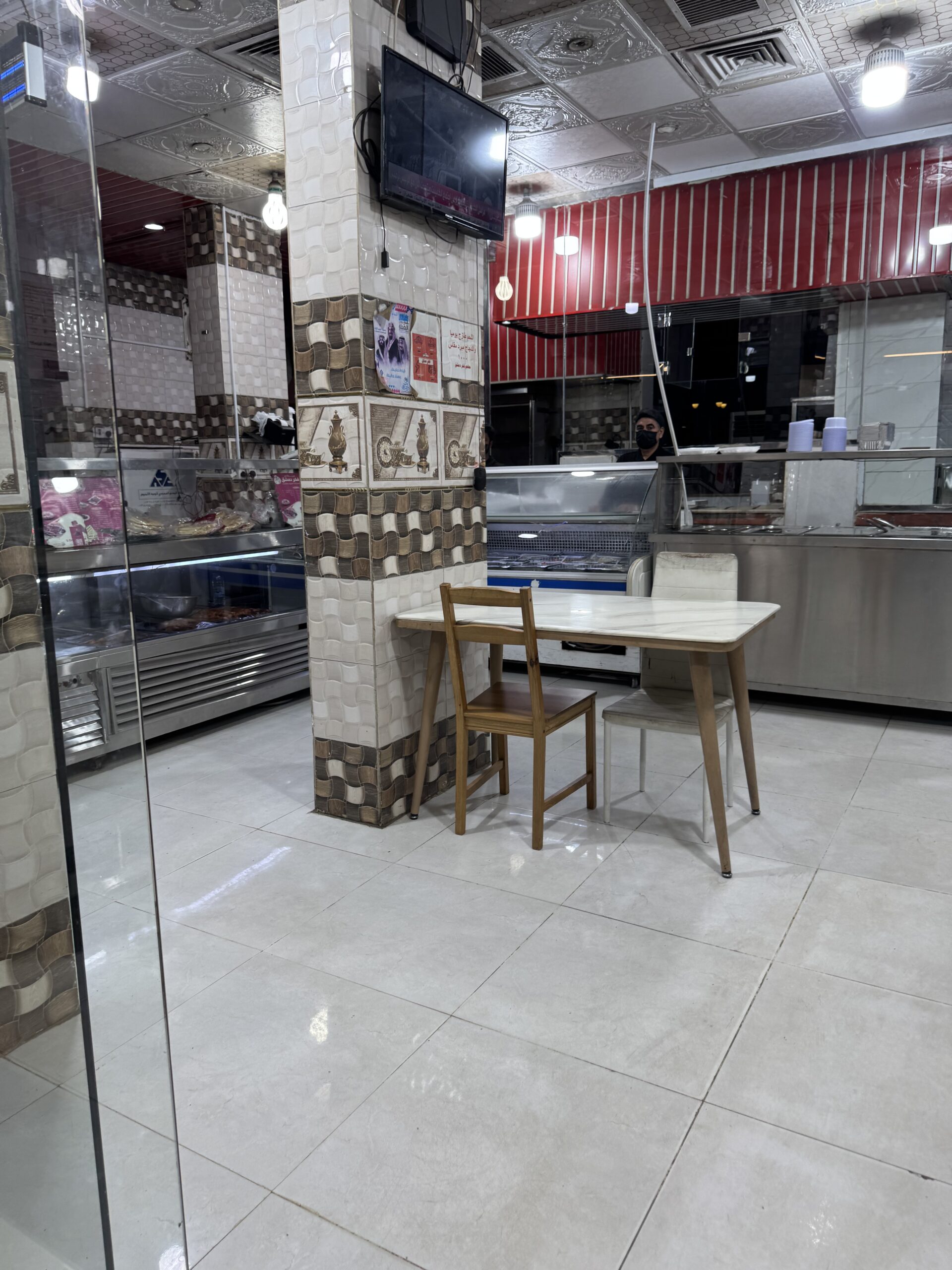 مطعم مشويات وبخاري
